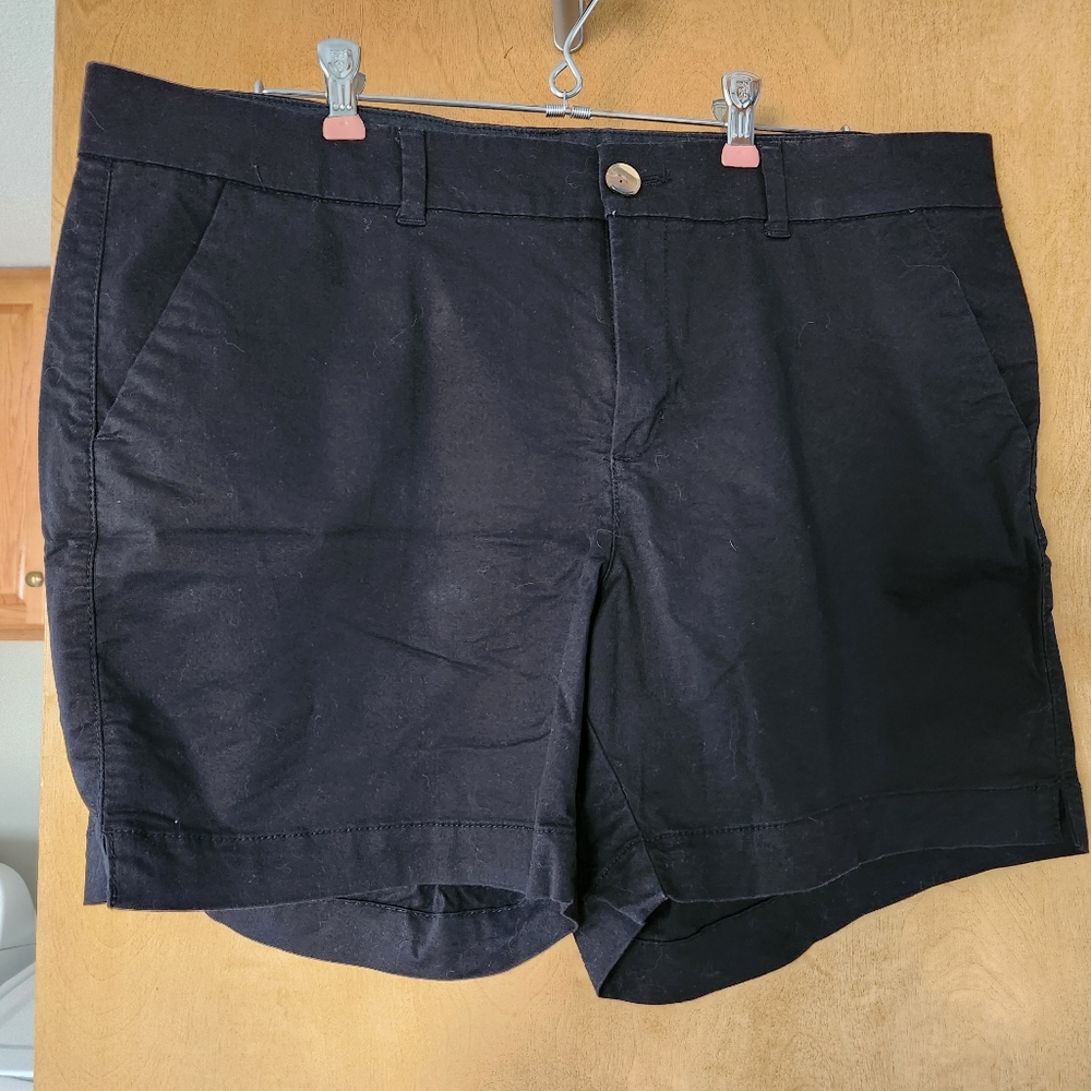 ON Women's Size 14 Chino shorts